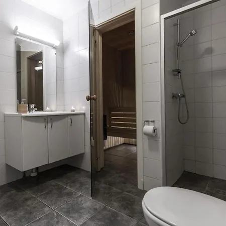 In-ski Out And True Mountain Charm *